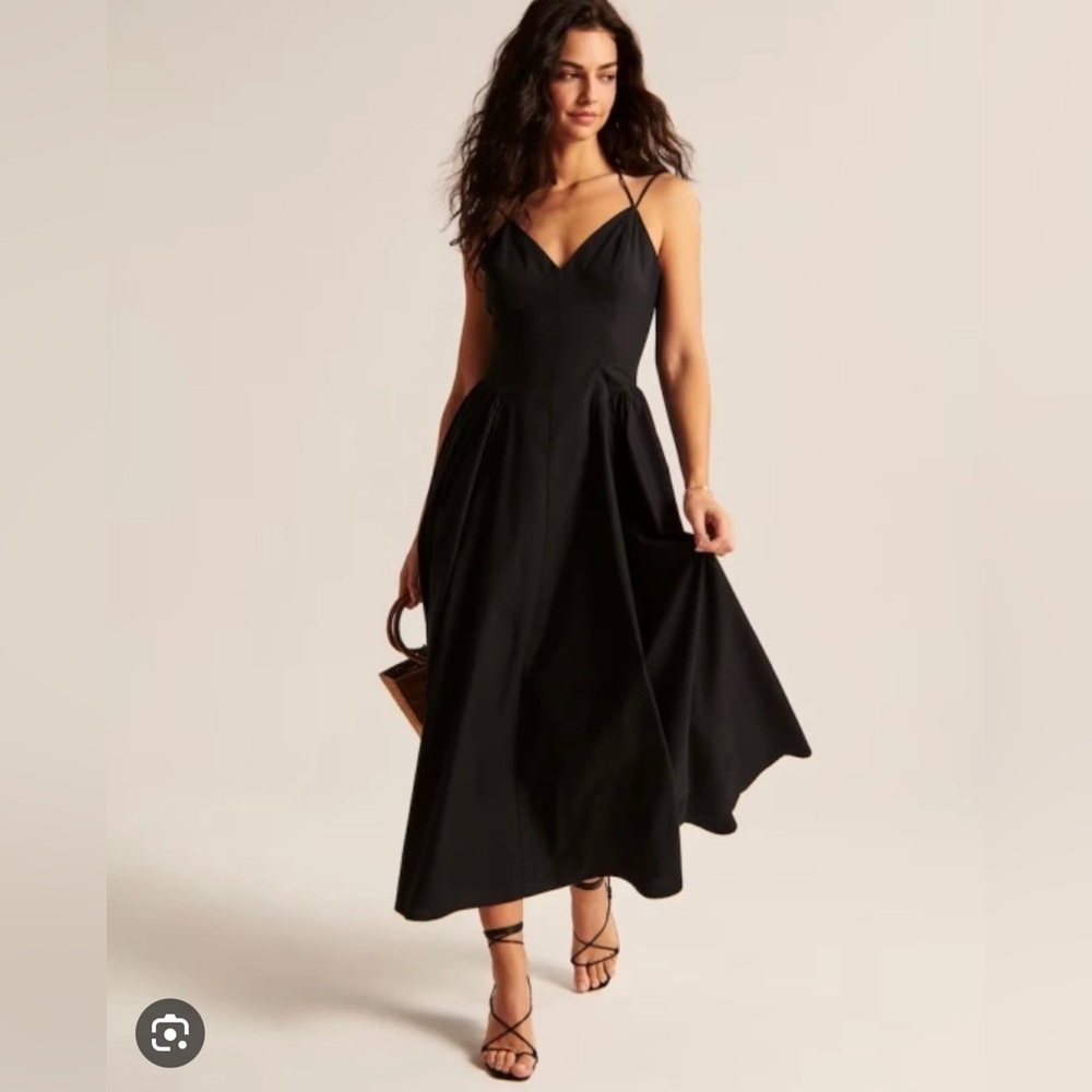 Abercrombie Strappy Corset Plunge Maxi Size Small BNWT